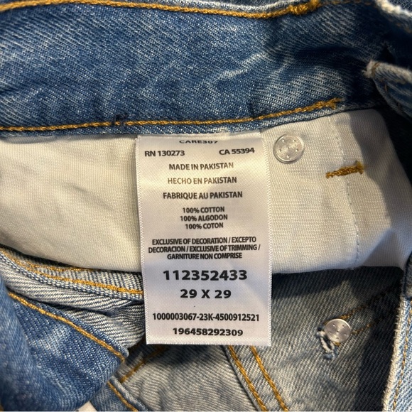 *NWT* Wrangler Sunset Mid-Rise Straight-Leg Jeans in Baby Blue, Size 29x29 - Picture 13 of 16